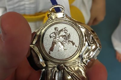 Dübendorf News, Karate, Krav Maga, Selbstverteidigung, Aroha, Fitness, Disziplin, Respekt, Lebensschule, Verteidigung, Kämpfen, Dübendorf Karate, Kinder Karate, Kindergarten Kinder, Jugendliche, Erwachsenen Karate, Lebensschule, Lifeskills, Kampfsport, Karate Training, Selbstverteidigung, Krav Maga, Zürich, Dübendorf, Fällanden, Uster, Wallisellen, Dietlikon, Selbstschutz, Karate, Kung Fu, Judo, Erwachsenen Selbstverteidigung, 8600, 8001, 8117, 8606, Volketswil, Kampfkunst, Kampfsport, 8304, 8605, Krav Maga 360, Bruce Lee, Chuck Norris, Mobbing, Stop Mobbing, Kindergeburtstag, Kampfkunst Party, Aroha, Fitness, QiGong, Qi-Gong, Taichi, Arnis, MMA, JuJitsu, Brasilien JuJitsu, Ferien Camps, Shitoryu, Shukokai, Shitokai, Gojuryu, Shotokan, Wadoryu, Kyusho, Kyusho Jitsu, Dillman, Paul Bowman, Pressure Points, Basel, Solothurn, Bern, Schweiz, Switzerland, Wild Goose Qigong, Dayan, Mixed Martial Arts, Probestunde, Trial Lesson