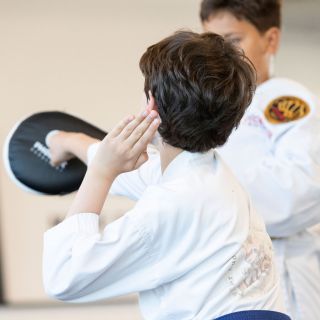 Dübendorf News, Karate, Krav Maga, Selbstverteidigung, Aroha, Fitness, Disziplin, Respekt, Lebensschule, Verteidigung, Kämpfen, Dübendorf Karate, Kinder Karate, Kindergarten Kinder, Jugendliche, Erwachsenen Karate, Lebensschule, Lifeskills, Kampfsport, Karate Training, Selbstverteidigung, Krav Maga, Zürich, Dübendorf, Fällanden, Uster, Wallisellen, Dietlikon, Selbstschutz, Karate, Kung Fu, Judo, Erwachsenen Selbstverteidigung, 8600, 8001, 8117, 8606, Volketswil, Kampfkunst, Kampfsport, 8304, 8605, Krav Maga 360, Bruce Lee, Chuck Norris, Mobbing, Stop Mobbing, Kindergeburtstag, Kampfkunst Party, Aroha, Fitness, QiGong, Qi-Gong, Taichi, Arnis, MMA, JuJitsu, Brasilien JuJitsu, Ferien Camps, Shitoryu, Shukokai, Shitokai, Gojuryu, Shotokan, Wadoryu, Kyusho, Kyusho Jitsu, Dillman, Paul Bowman, Pressure Points, Basel, Solothurn, Bern, Schweiz, Switzerland, Wild Goose Qigong, Dayan, Mixed Martial Arts, Probestunde, Trial Lesson